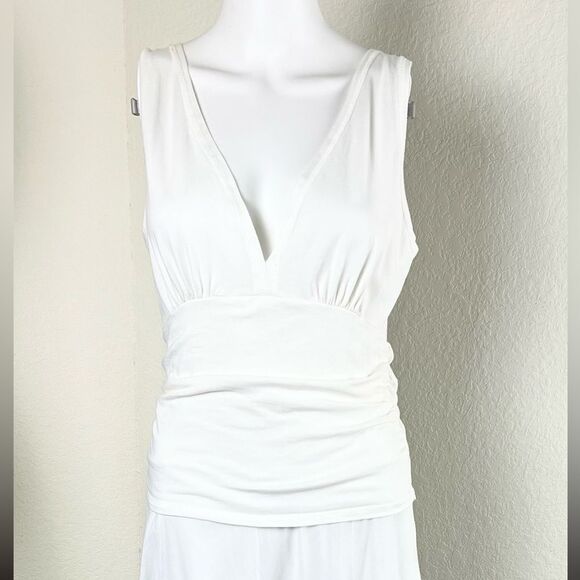 Luna Luz White Tank Dress - Picture 4 of 13